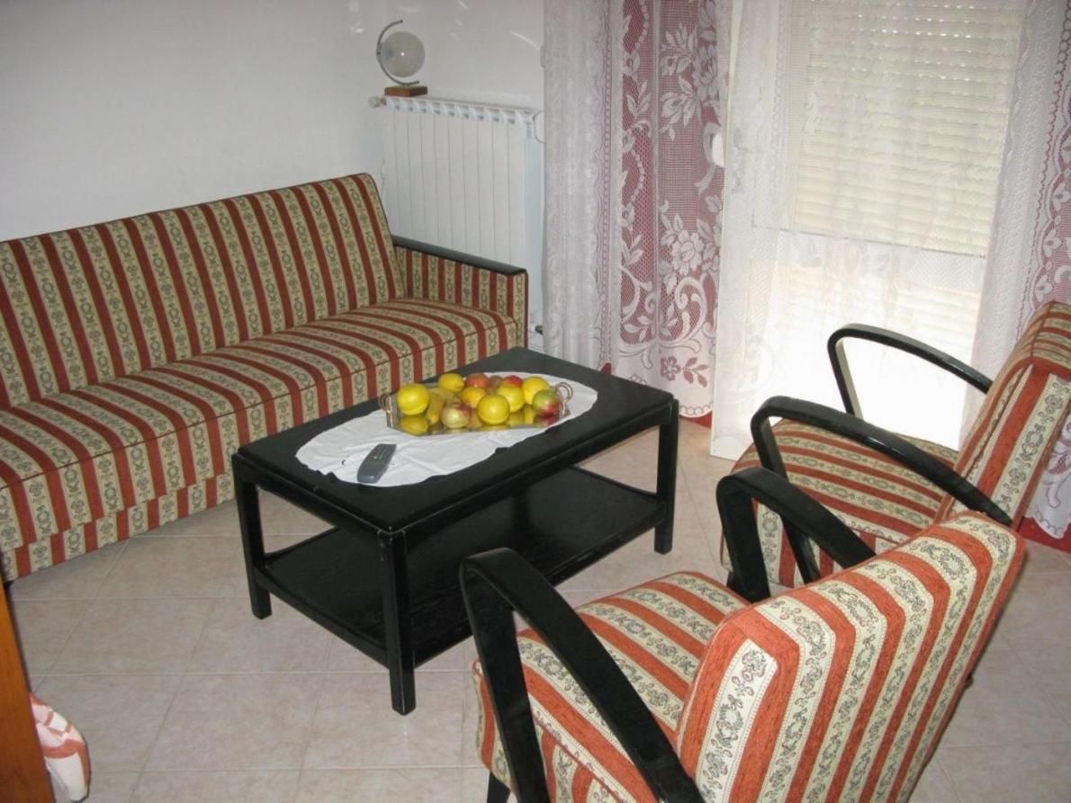 Apartment Sukosan 14742A Екстериор снимка